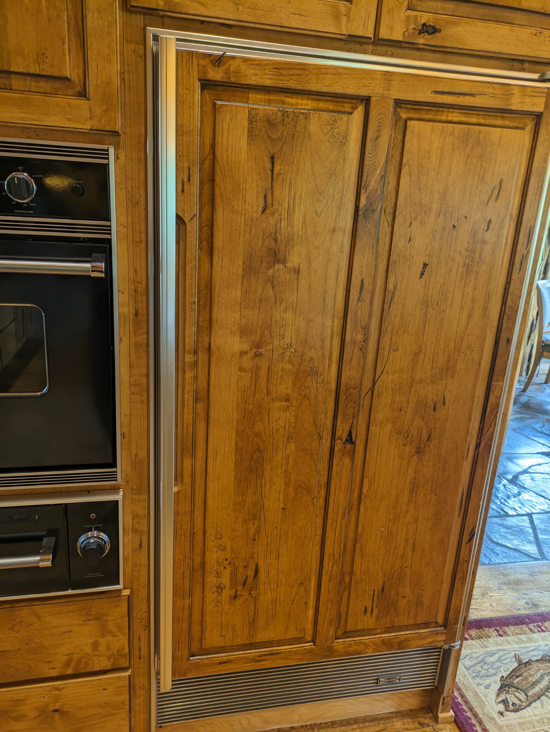 Wood-panel built-in appliance from the original service page